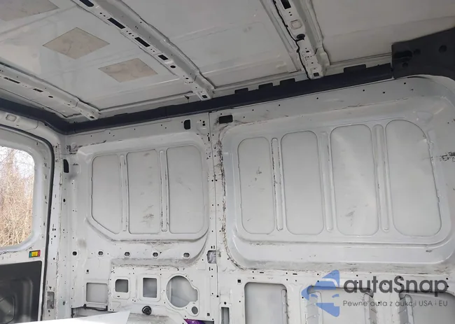 1FTYR1CM5KKA00581: 44404697