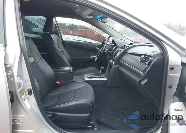 4T1BF1FK8CU144331: 44404727