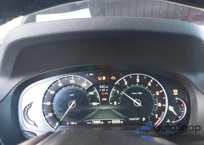 5UXTR7C56KLE95956: 44404746