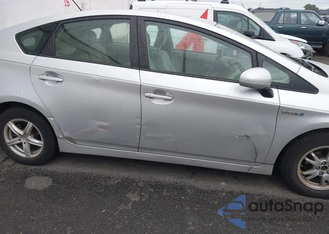 JTDKN3DUXA5093266: 44404784