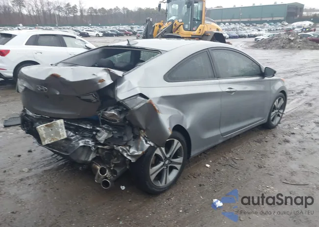 KMHDH6AE2DU006853: 44404790