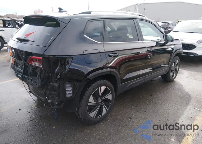 3VVVX7B2XRM125155: 44404792