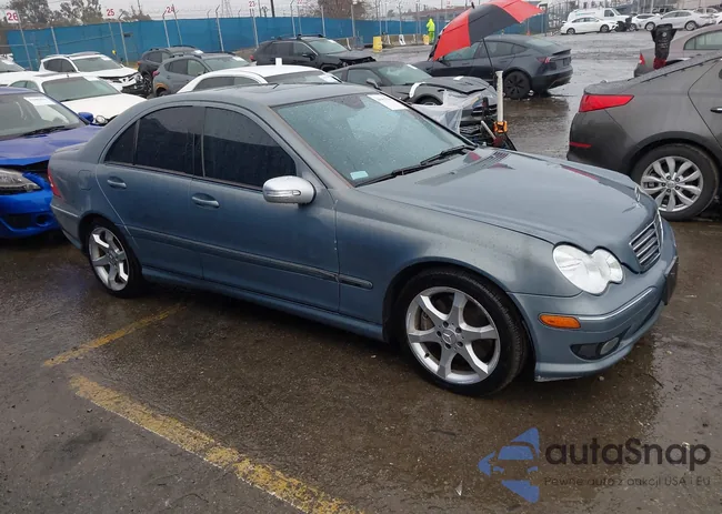 WDBRF52H17F931005: 44404798