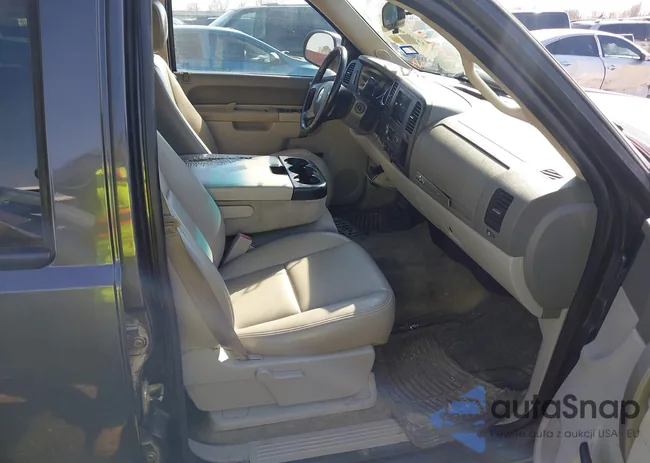 3GTP1VE02BG209370: 44405839