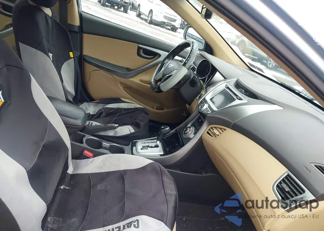 KMHDH4AE6CU192982: 44405929