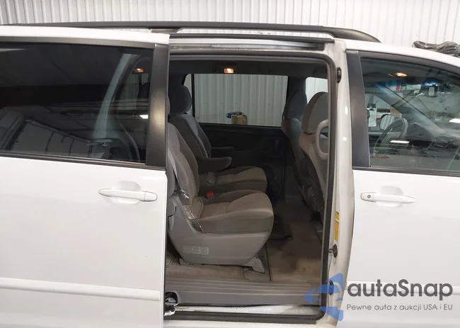 5TDKK4CC9AS319475: 44406103