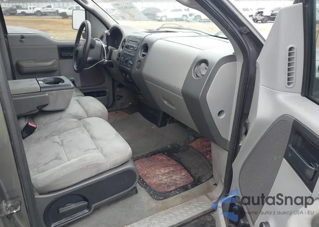 1FTRF02W94KD41799: 44406111