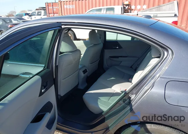 1HGCR2F80GA003787: 44406162