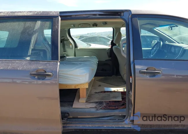 5TDZK3DC6GS755734: 44406218