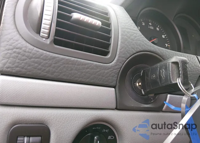 WP1AA29PX8LA12792: 44406229