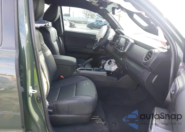 3TMDZ5BN8NM137950: 44406273