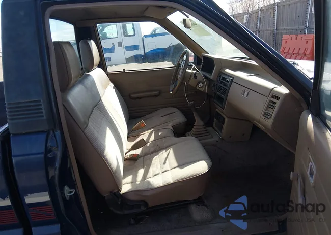 JM2UF1138M0105689: 44406293