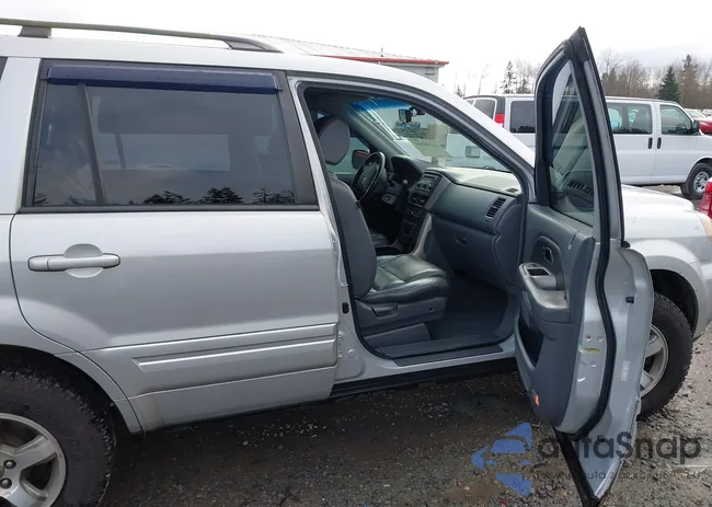 2HKYF18676H515203: 44406304