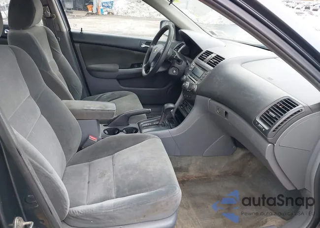 1HGCM56387A093792: 44406335