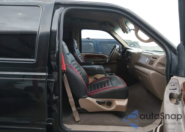 1FMNU42S1YEC35226: 44406363