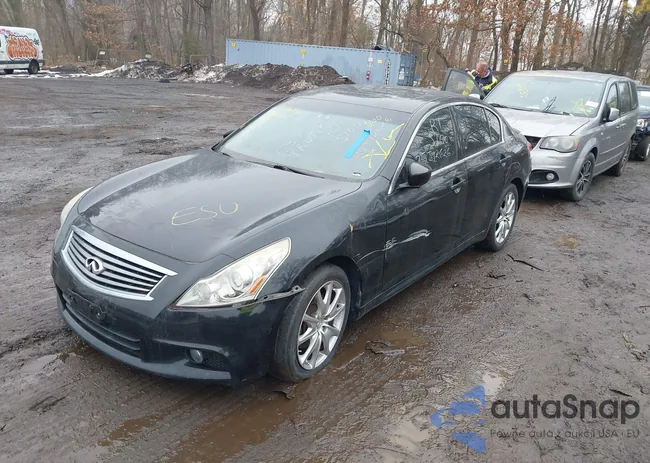 JN1CV6AR6DM750843: 44406376