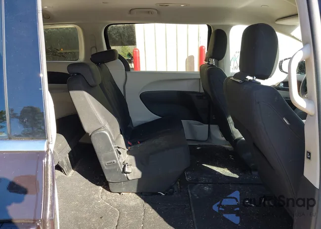 2C4RC1DG2HR525557: 44406393