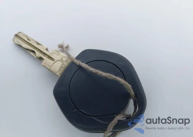 4USCH7325VLE05074: 44406413