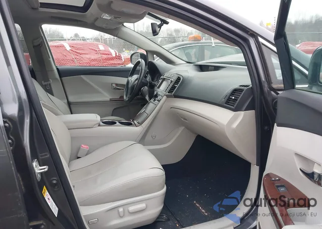 4T3ZK11AX9U015225: 44406421