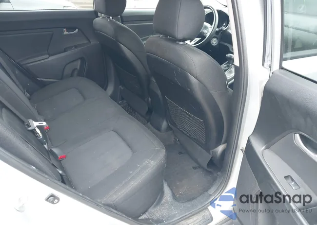 KNDPBCA24B7142226: 44405486