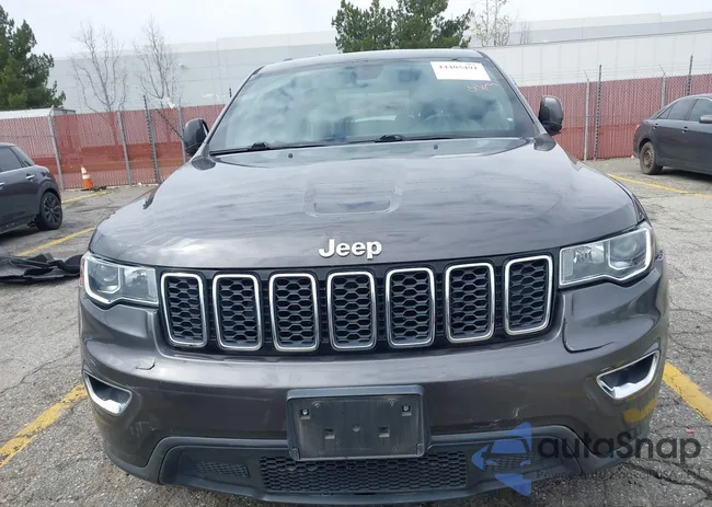 1C4RJEAG4JC480170: 44405491