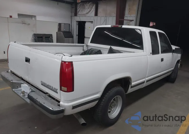 1GCEC19M5WE245641: 44405536