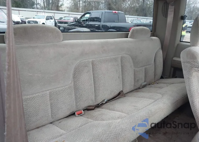 2GCEC19R5T1130899: 44405549