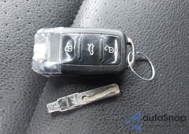 WVGBV7AX7DW521178: 44405764