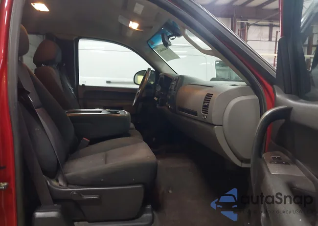 1GTR2UEA3CZ250150: 44406865