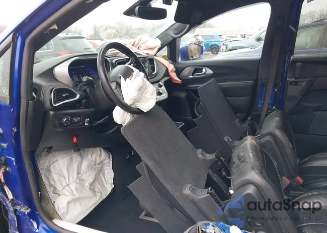 2C4RC1BG8MR556440: 44406888