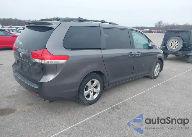 5TDKK3DC0BS130322: 44406925