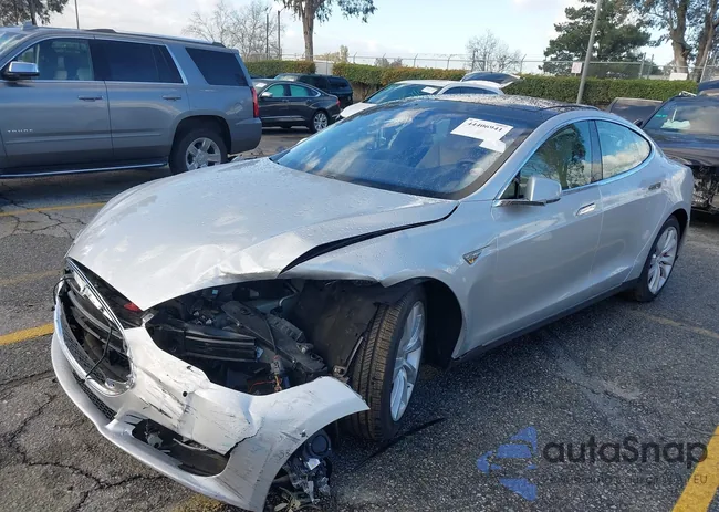 5YJSA1H47FF085089: 44406941