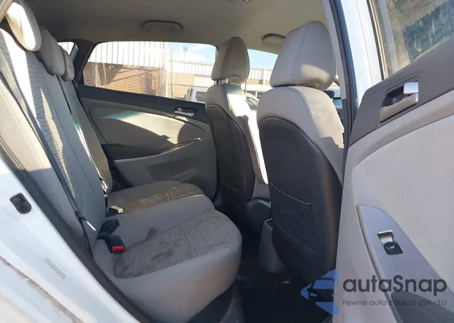 KMHCT5AE8FU223914: 44406983