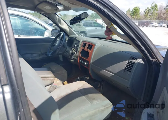 1D7HE42N95S235440: 44406996