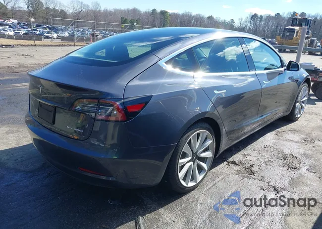 5YJ3E1EB3KF469280: 44407009