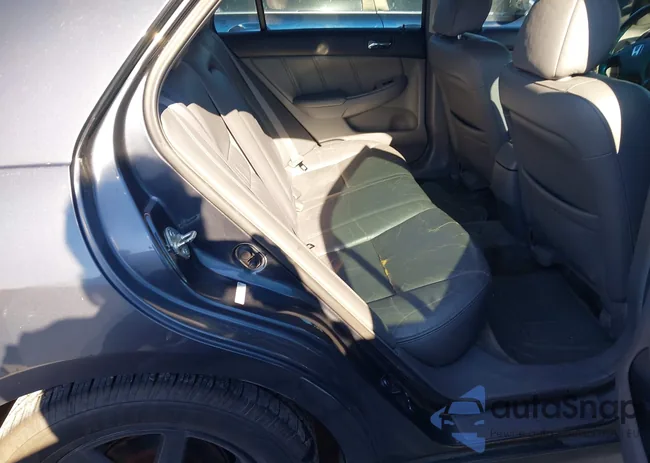 1HGCM66534A042283: 44407018