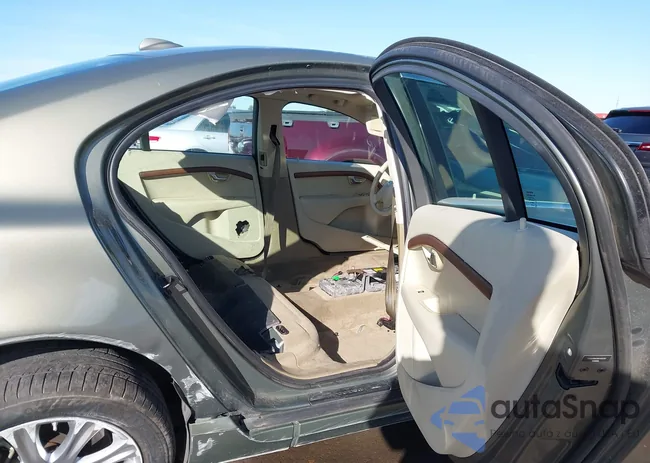 YV1AS982091105101: 44407079