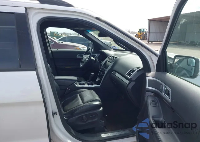 1FM5K7F85EGA23774: 44407163