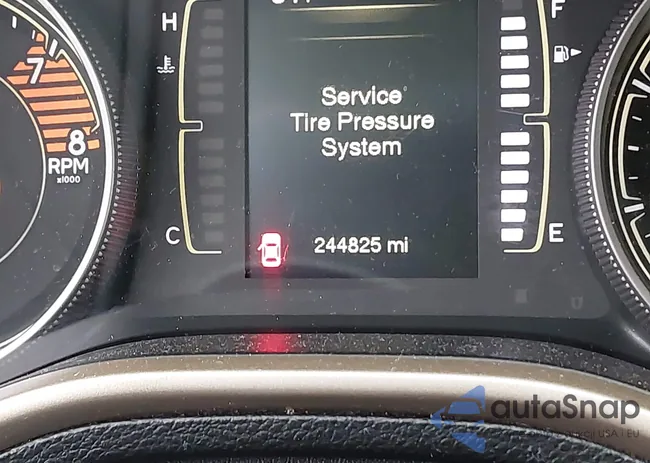 1C4PJMCS0HW595084: 44407223