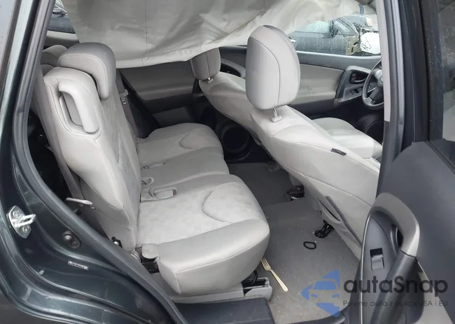 2T3BF4DV4AW058064: 44407231