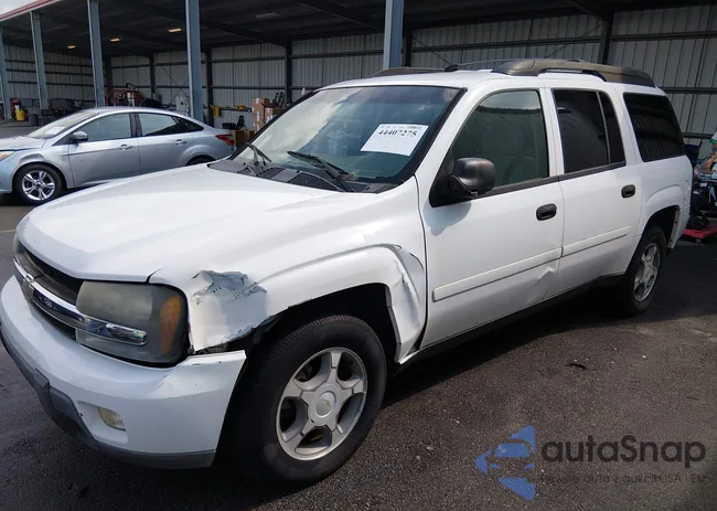 1GNES16S566125152: 44407275