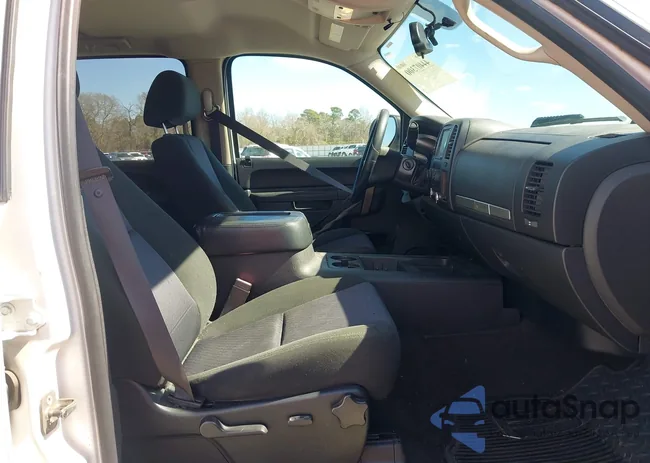 1GC4KXB63AF109959: 44407300