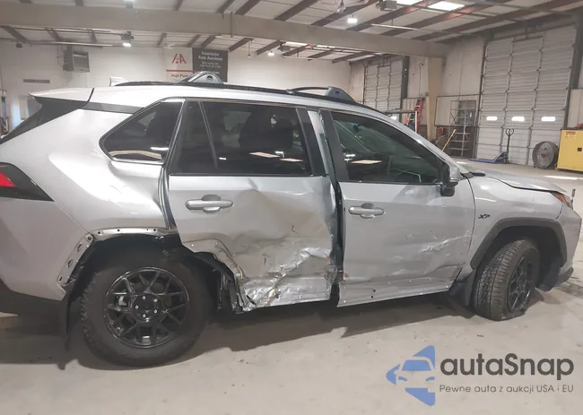 2T3W1RFV3RC298536: 44407325