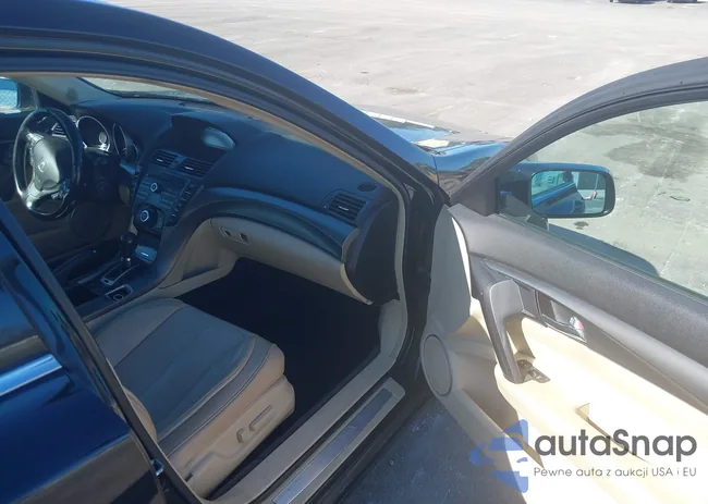 19UUA8F24DA015897: 44407341