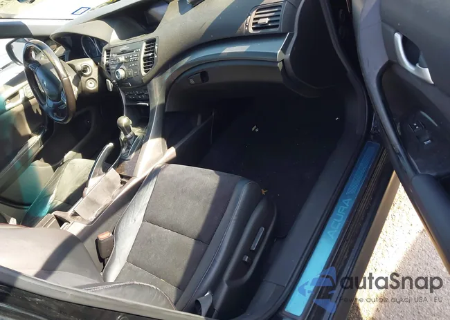 JH4CU2F86CC003674: 44407381