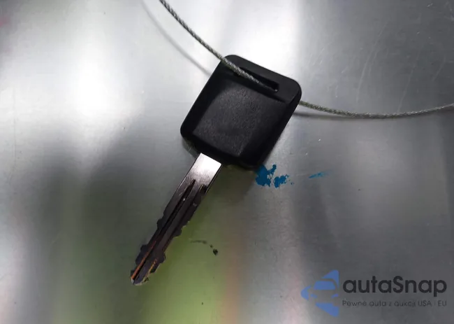 JN8AS5MV9BW301985: 44407389