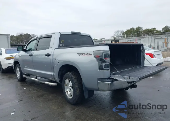 5TFDY5F19AX151631: 44406434