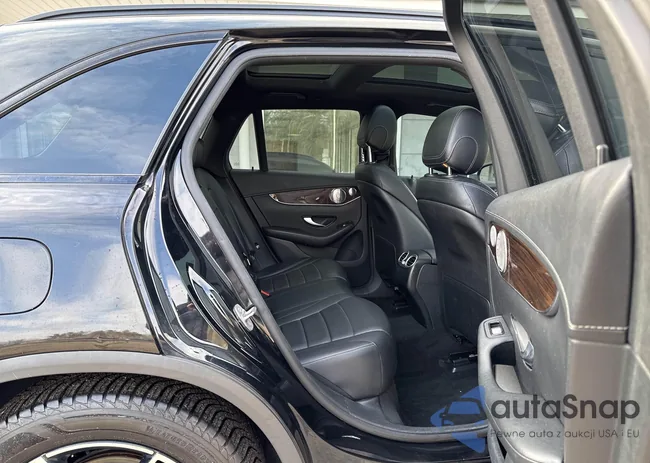 WDC0G4KB4HF133820: 44406438