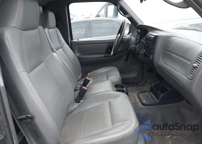 1FTYR10D58PA67553: 44406449