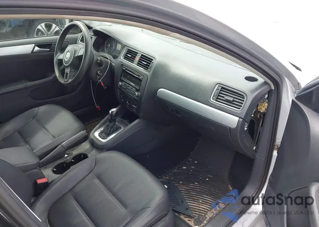 3VWD17AJ1EM227763: 44406457